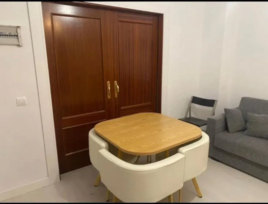 Relator Apartment Seville